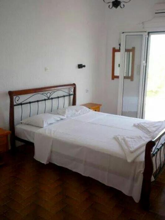 Kassandra Garden Apartment